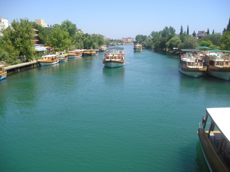 MANAVGAT BÅTTUR