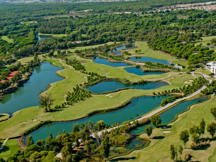 GOLF I BELEK